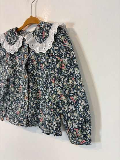 MI CANESÚ. Blusa flores cuello bordado. T 24 meses