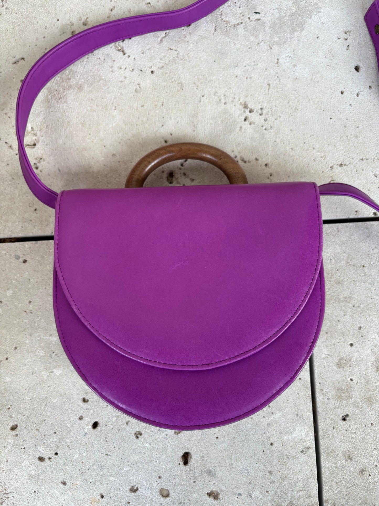 BAKARI. Bolso piel malva