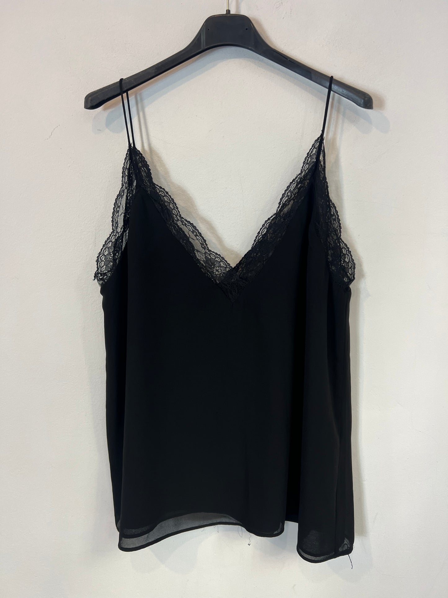 ZARA. Top negro lencero. T L