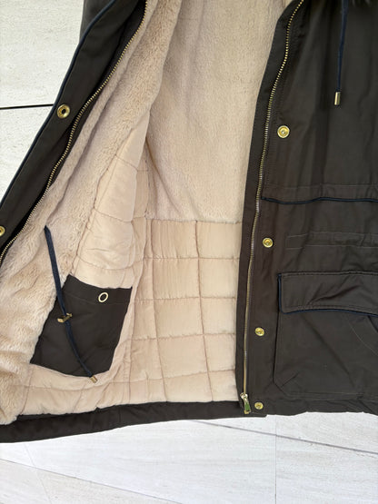 ZARA. Parka acolchada verde capucha. T S