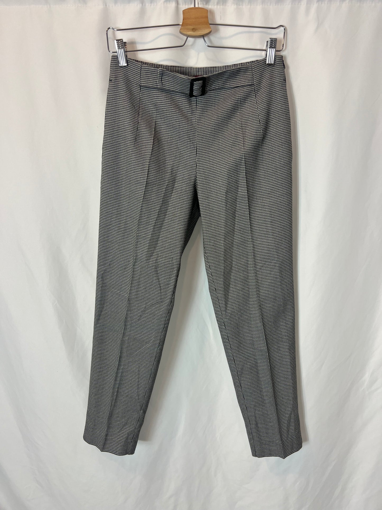 COMPTOIR DES COTONNIERS. Houndstooth pleated trousers. T.S.