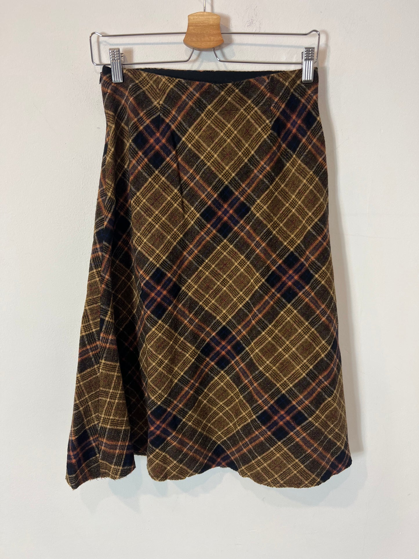 MASSCOB. Falda  cuadros marrones lanaT.36