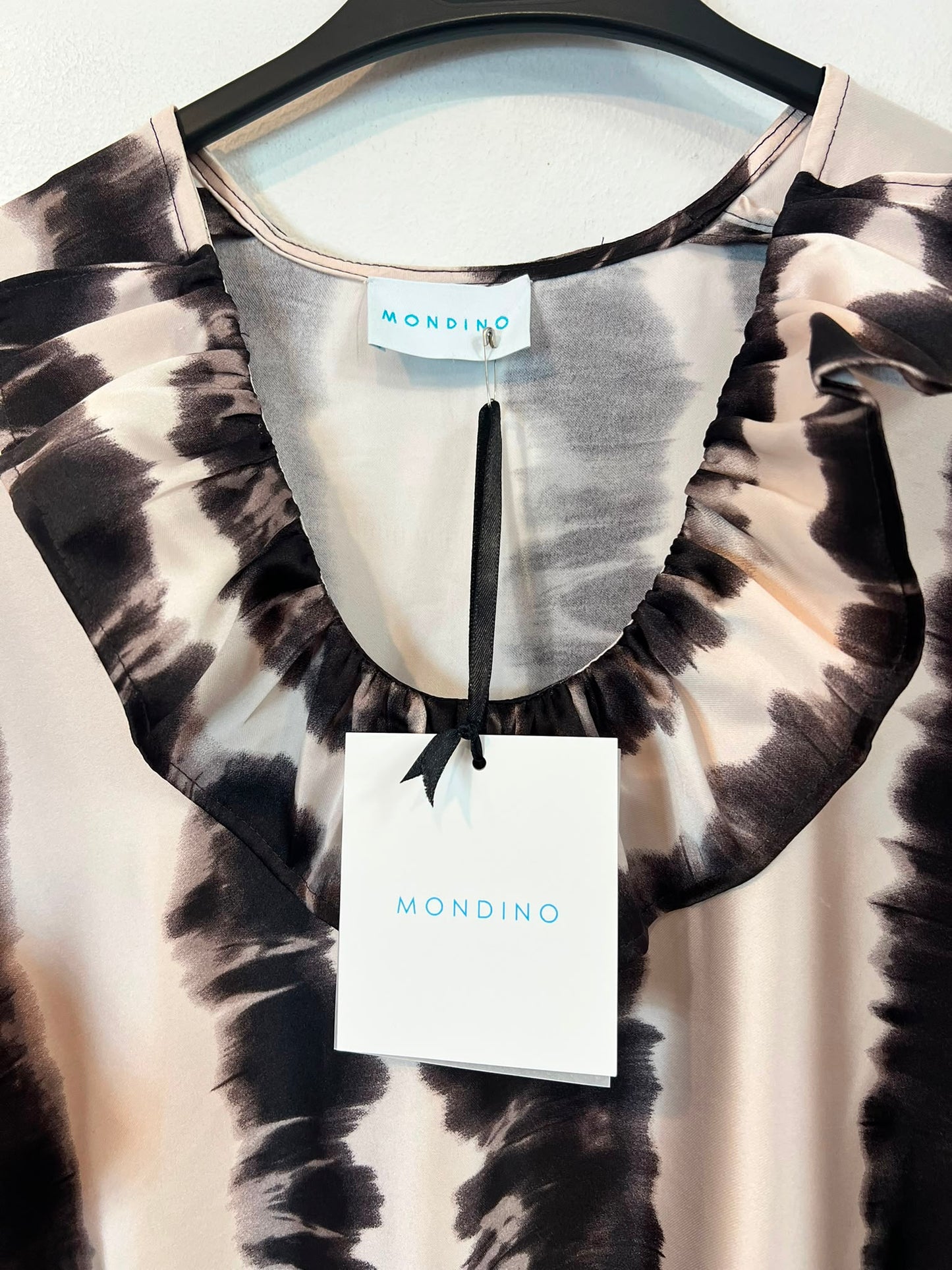 MONDINO (LIMITED EDITION). Vestido largo tie dye