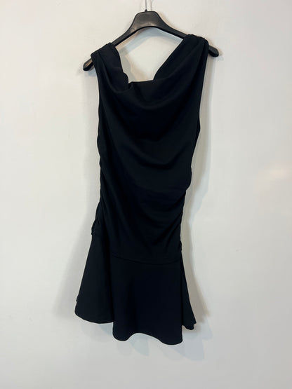 ZARA. Vestido negro fruncido