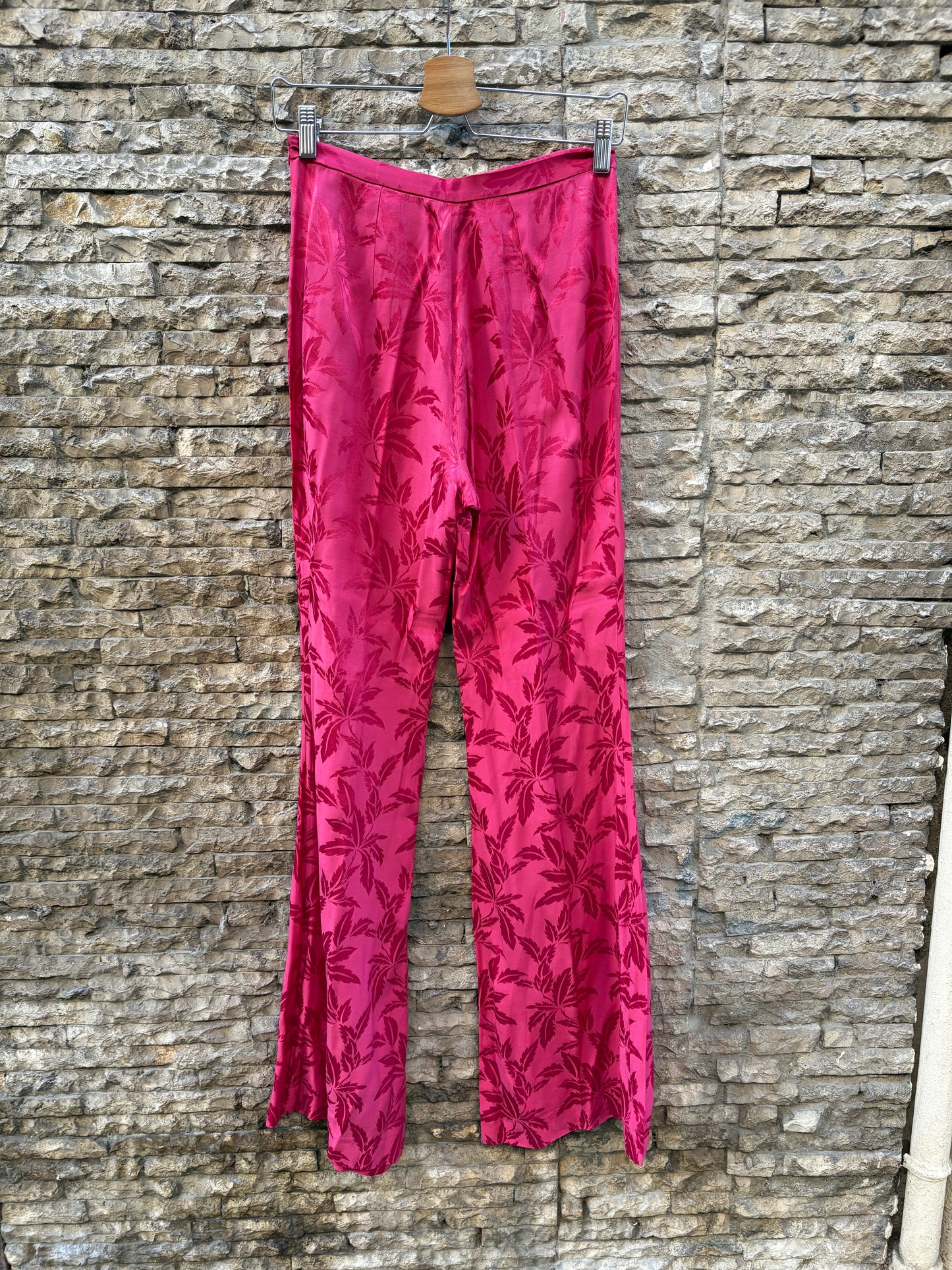 SOPHIE&LUCIE. Total look fucsia fluido. T 36