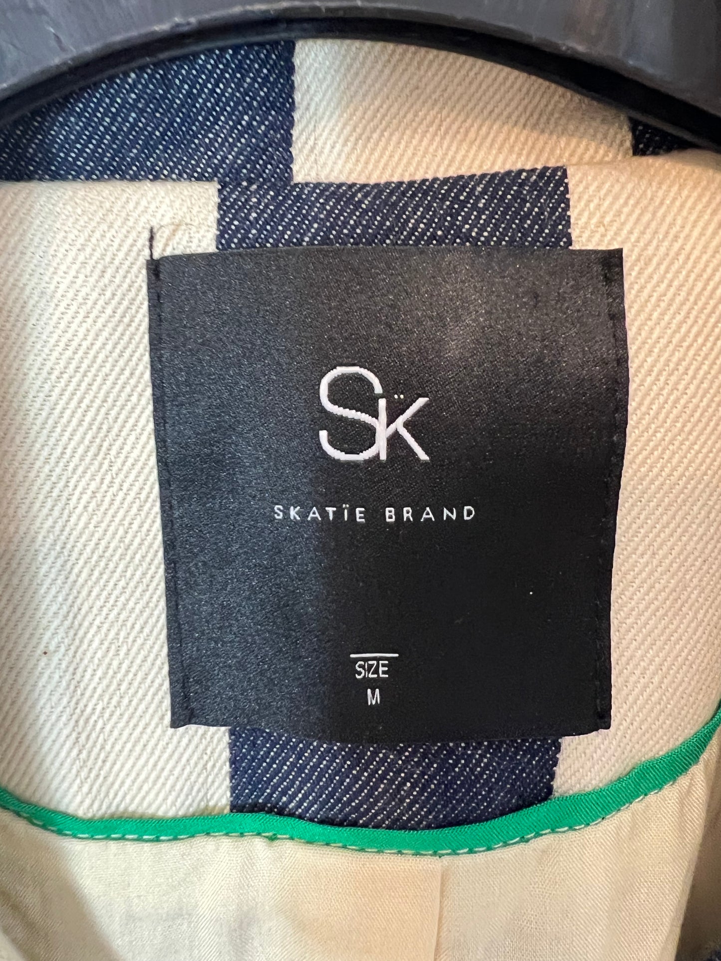 SKATÏE BRAND. Blazer recta rayas azules. T M