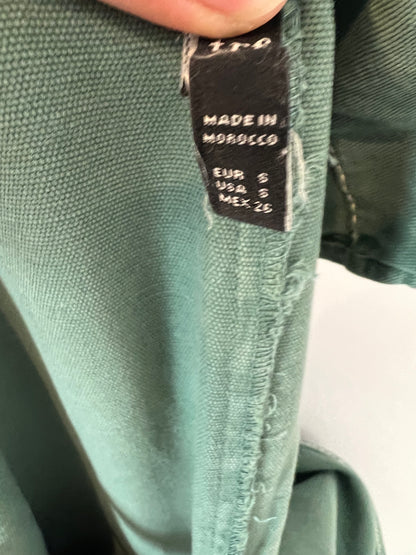 ZARA. Peto verde culotte costuras. T S