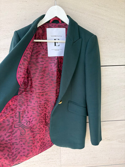 THE EXTREME COLLECTION . Traje de chaqueta verde