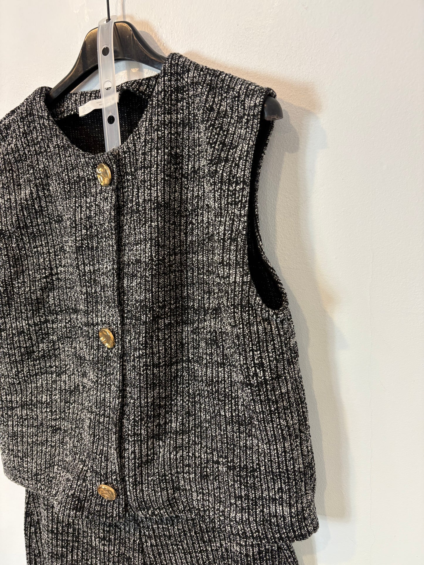 ZARA. Total look jaspeado