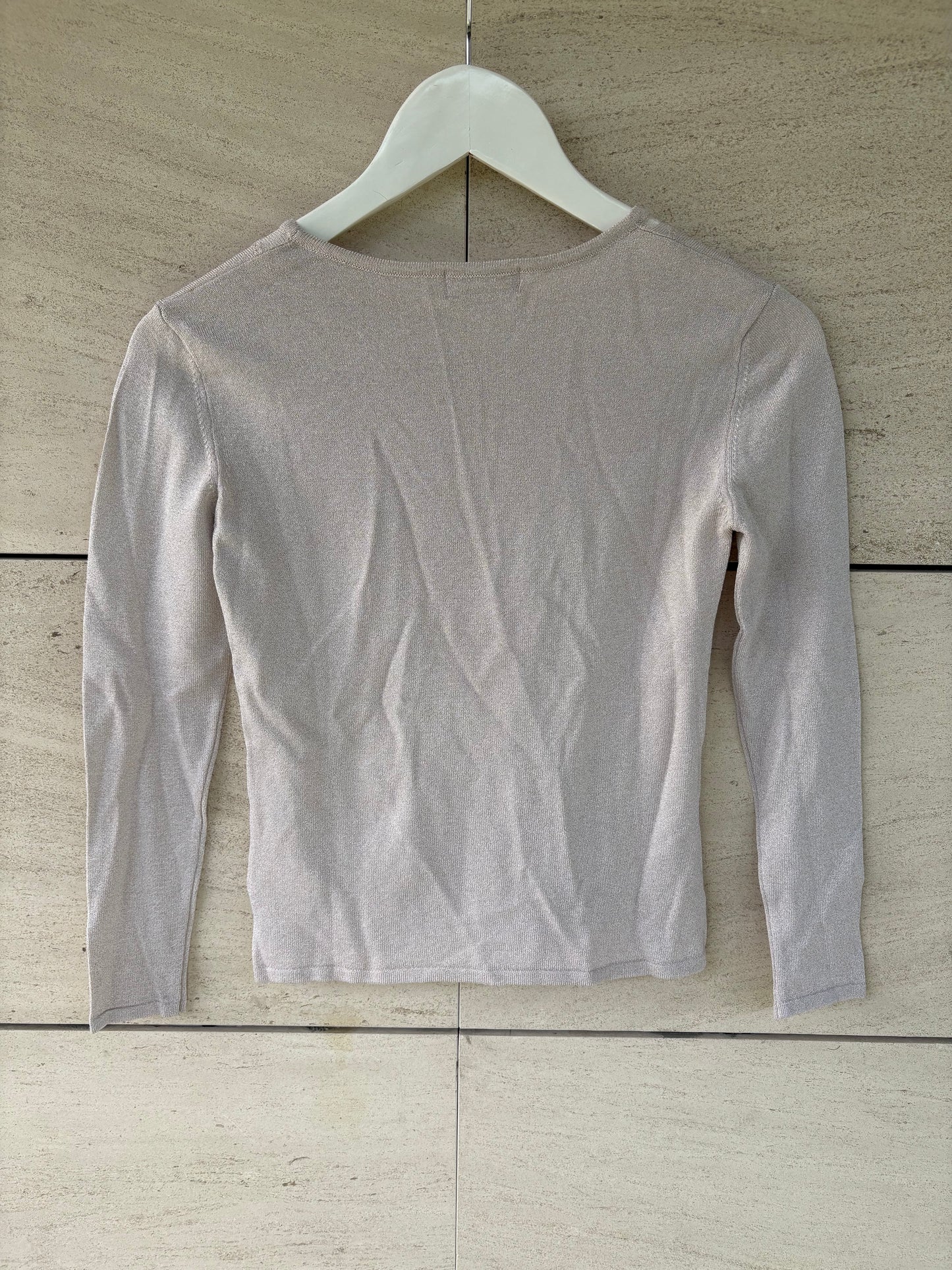 BIMANI. Top punto hilos dorados