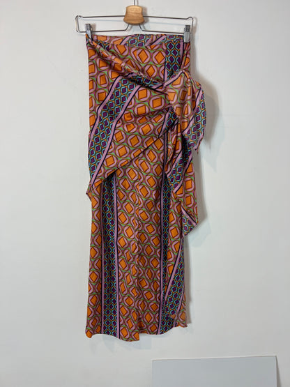 ZARA. Falda pareo estampada T.m