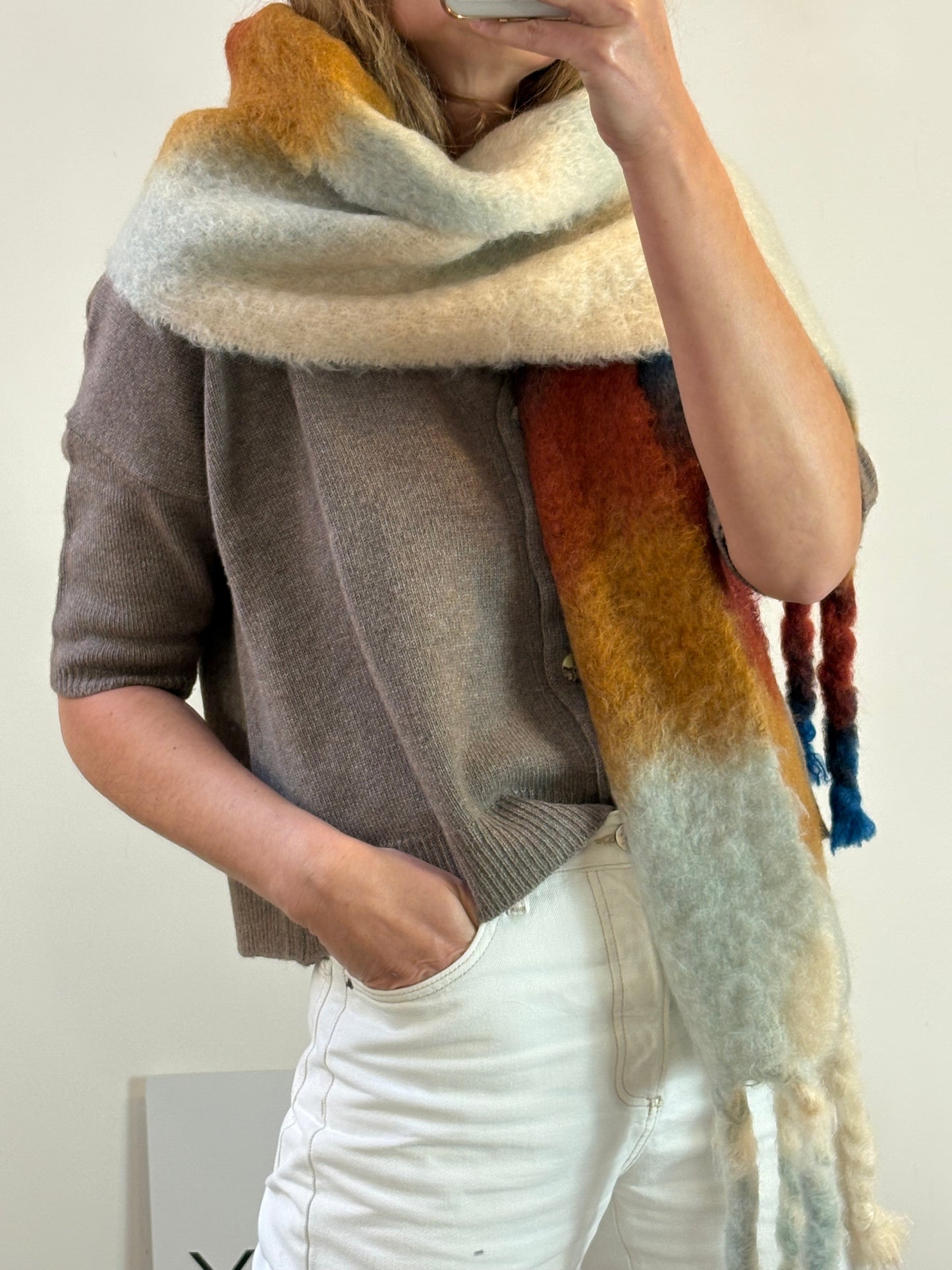MANTAS EZCARAY. Bufanda mohair colores