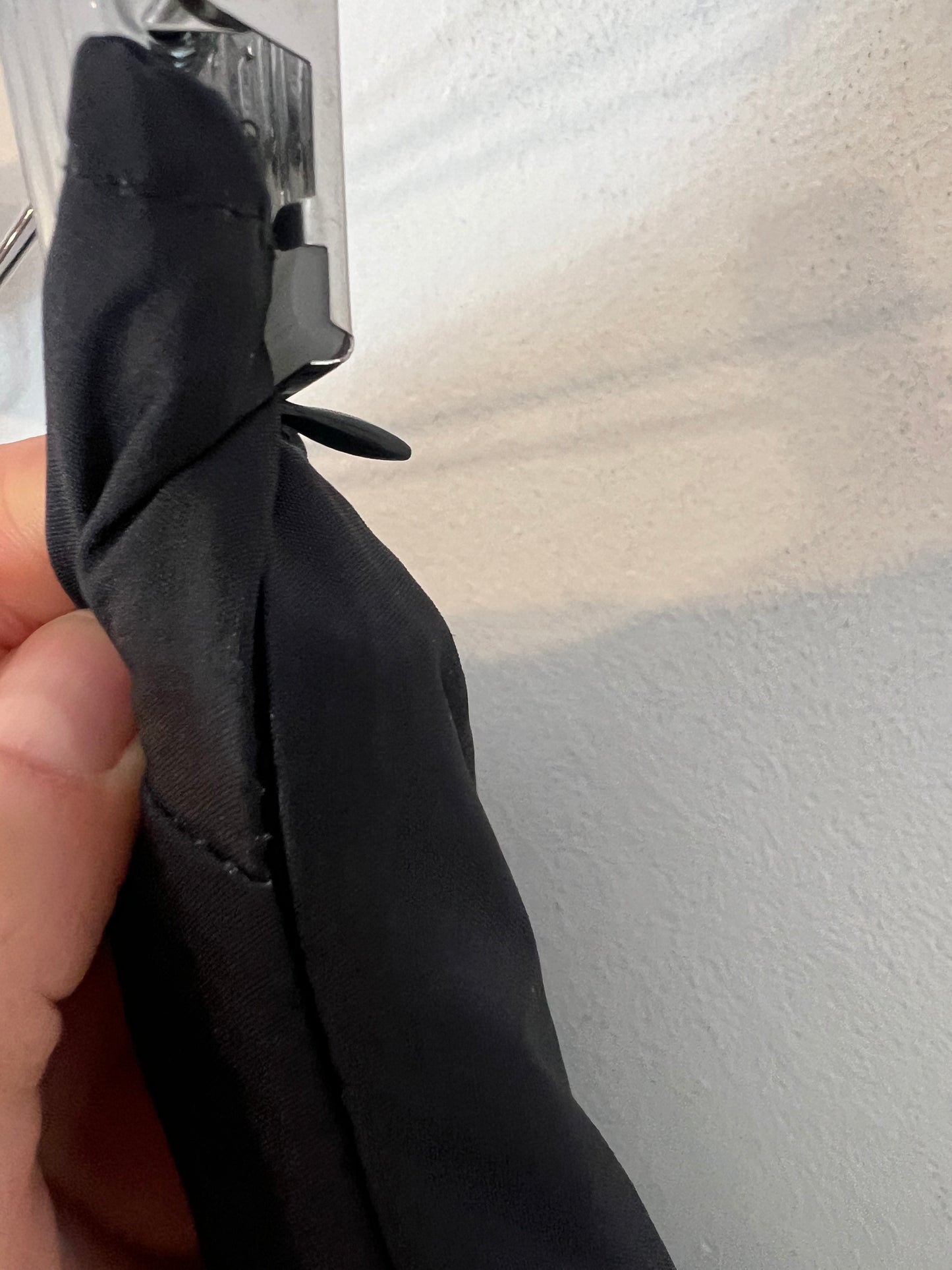 OTRAS. Vestido midi efecto pañuelo. T M