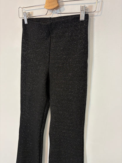 ZARA. Pantalón punto hilos dorados