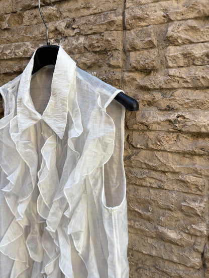 MANGO. Blusa textura volantes