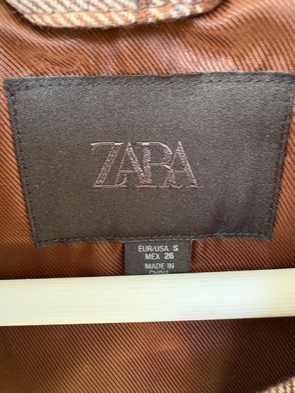 ZARA. Black stretch knit top. TL