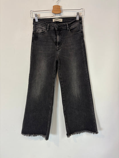 LIA JEANS. Denim cropped gris