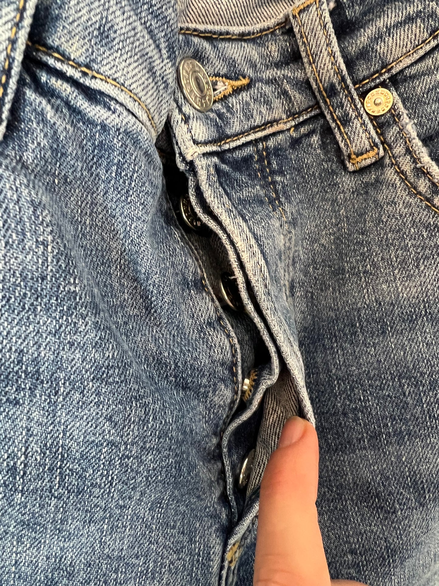 MANGO. Pantalón denim recto claro T.36