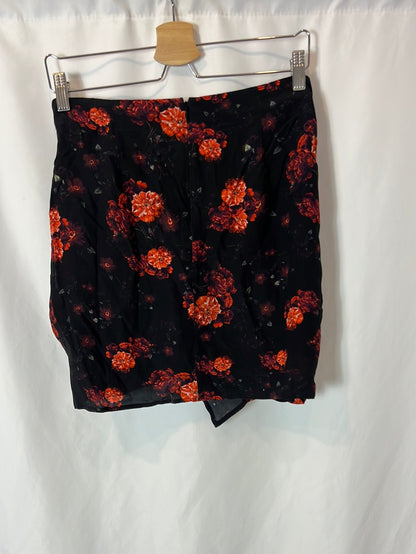 IRO. Short floral print skirt. Size 40