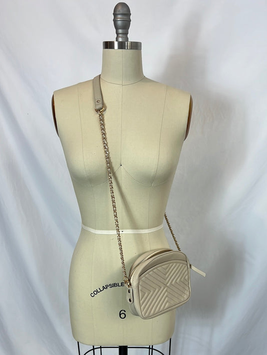 PETITE MENDIGOTE. Bolso beige piel