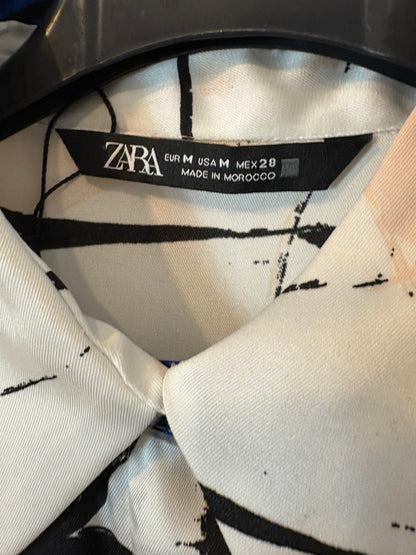 ZARA. Camisa fluida estampado geométrico