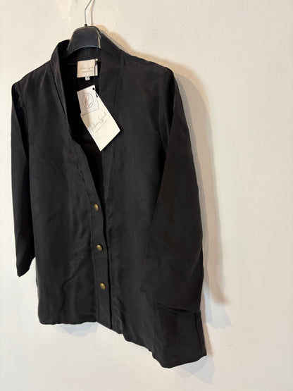 PALOMA LAYUD. Blusa negra cupró fluida