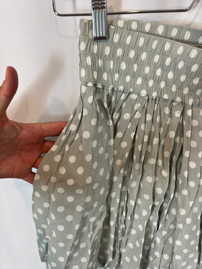 ZARA. Short polka dot flared skirt. XS
