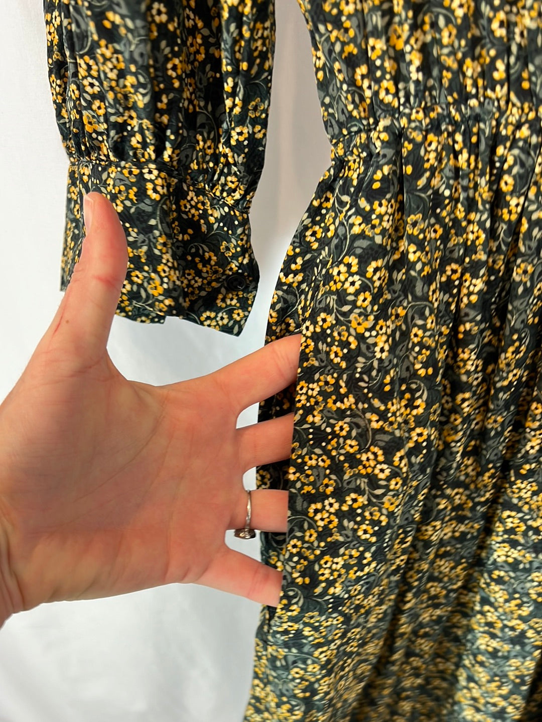 MASSCOB. Vestido midi flores. T XS