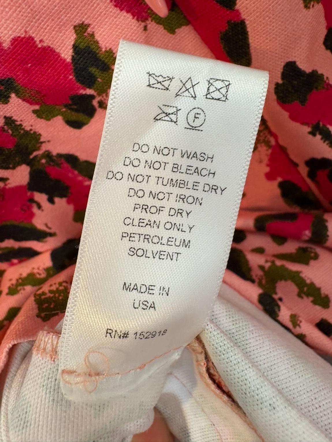 CAROLINA HERRERA . Falda midi estampado con cinturón
