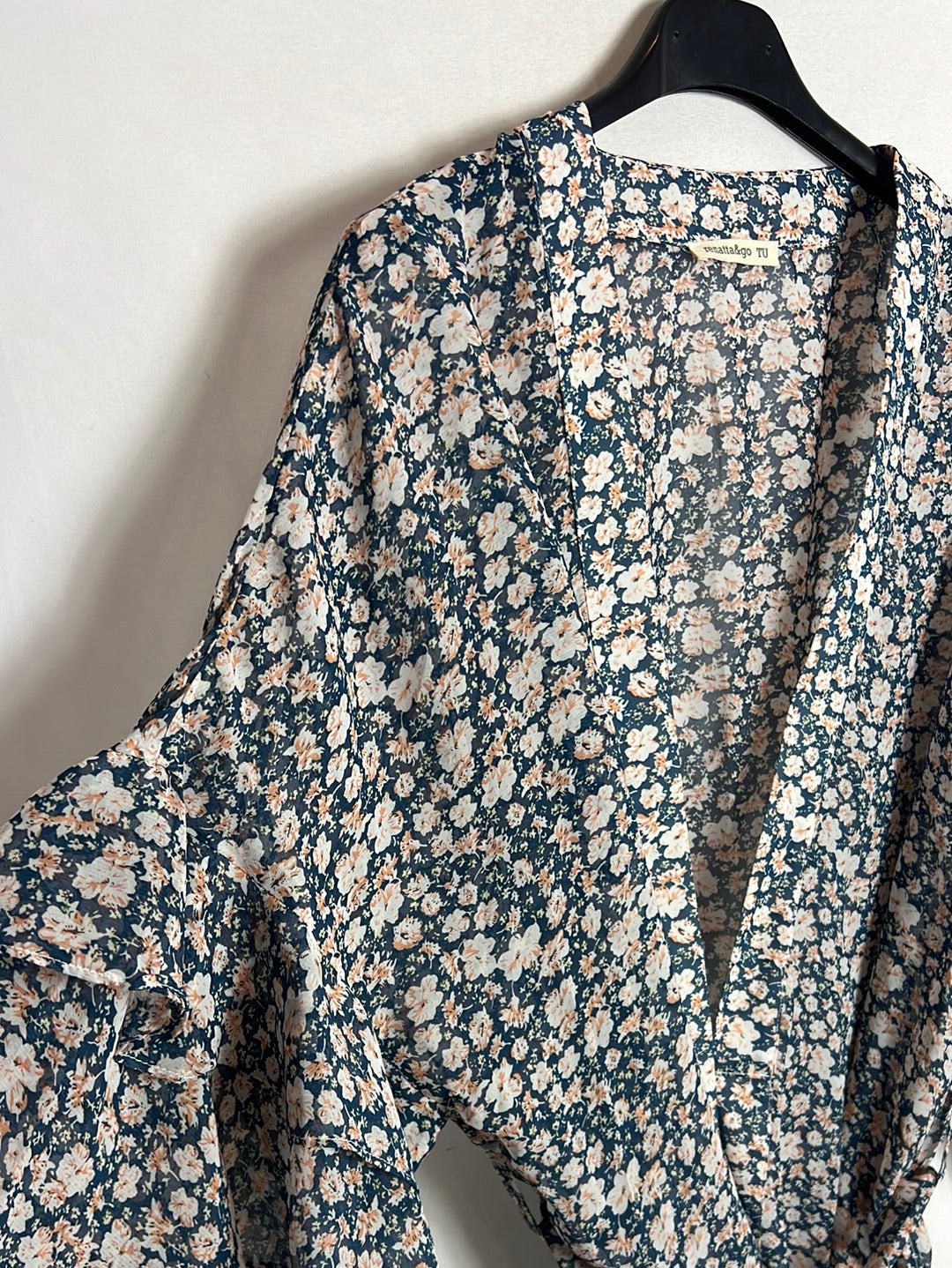 RENATTA&GO . Kimono flores semitransparente . TU(s)
