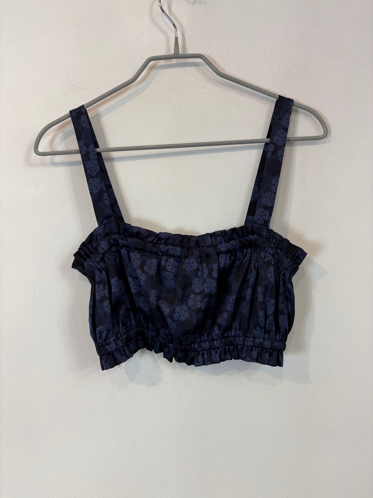 MANGO. Crop top satinado estampado