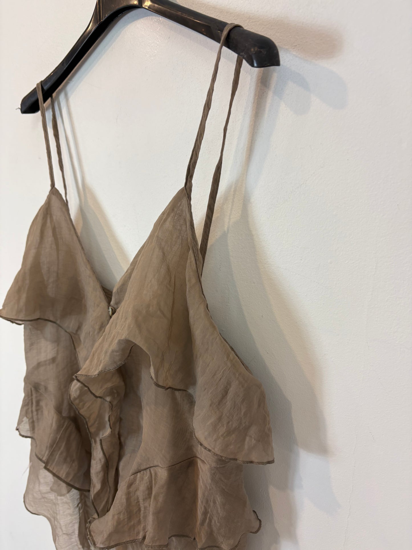 ZARA. Brown ruffled Ts top