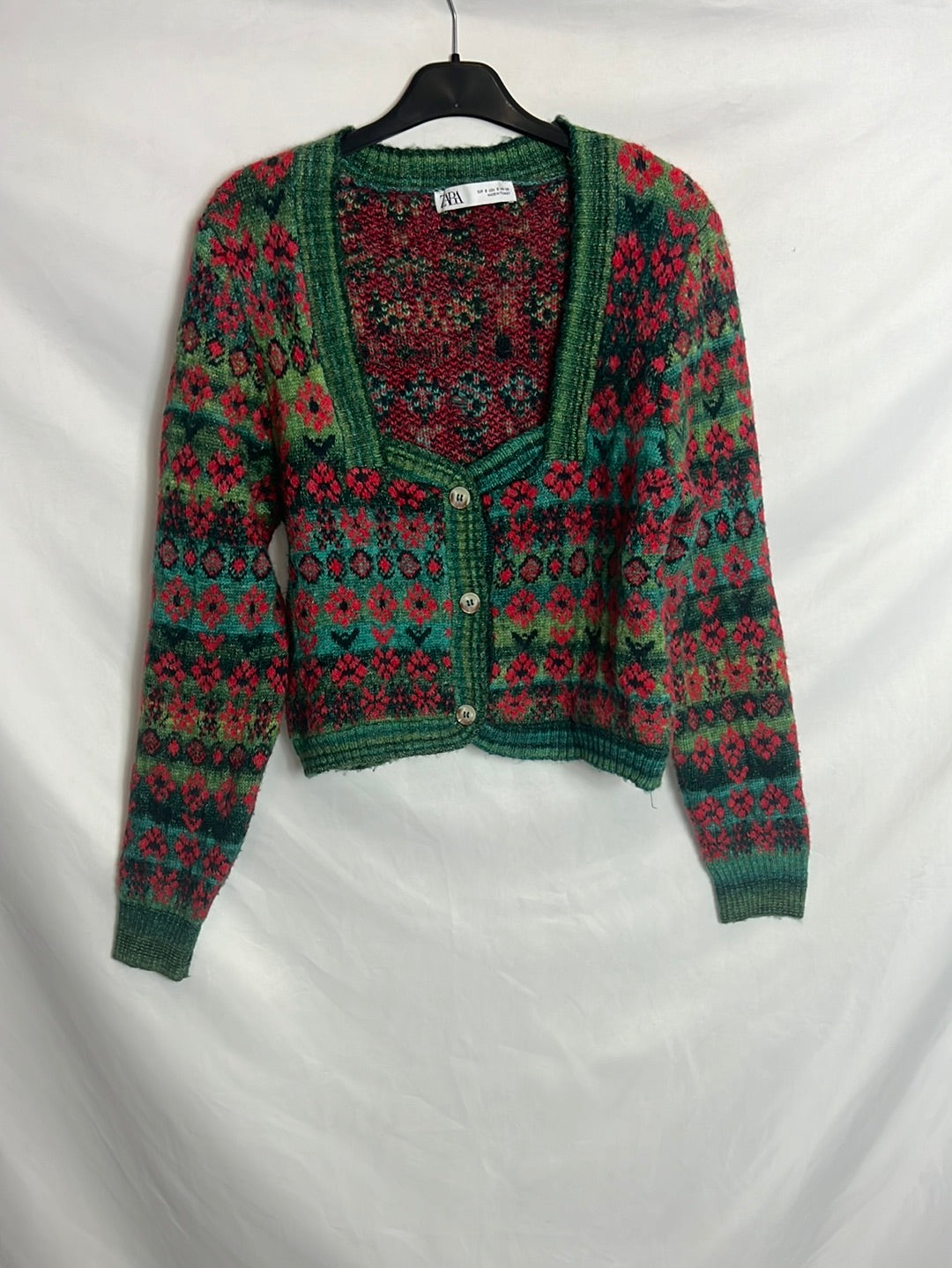 ZARA. Rebeca estampada detalle escote. T S