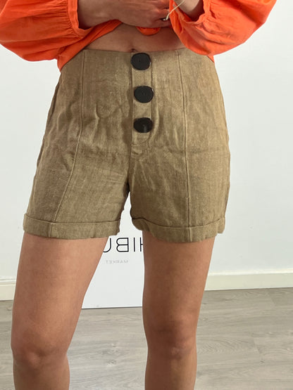 MANGO. Camel heather shorts. TS