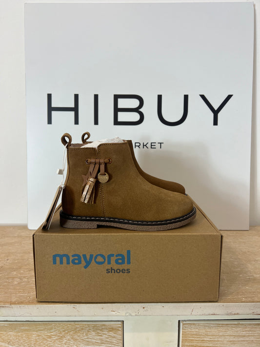 MAYORAL. Camel leather boots, size 27