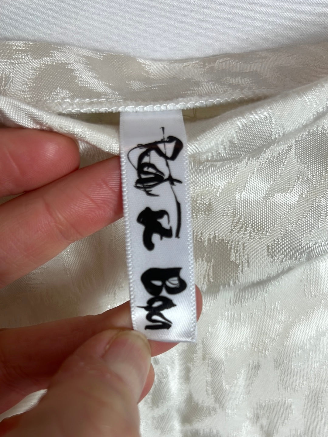 RAT&amp;BOA. Off-white print midi skirt. T XS