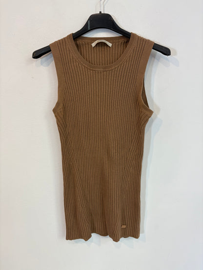 UTERQÜE. Top canalé marrón. T S