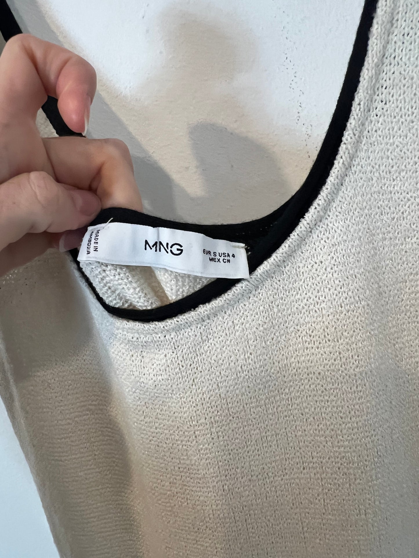 IMAN. White ribbed top Tm