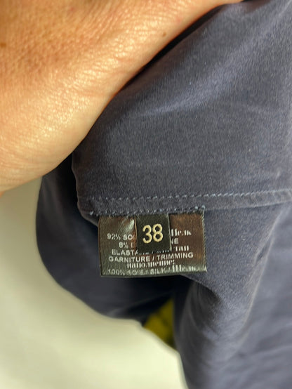 BARBARA BUI. Two-tone silk asymmetrical top. T 38