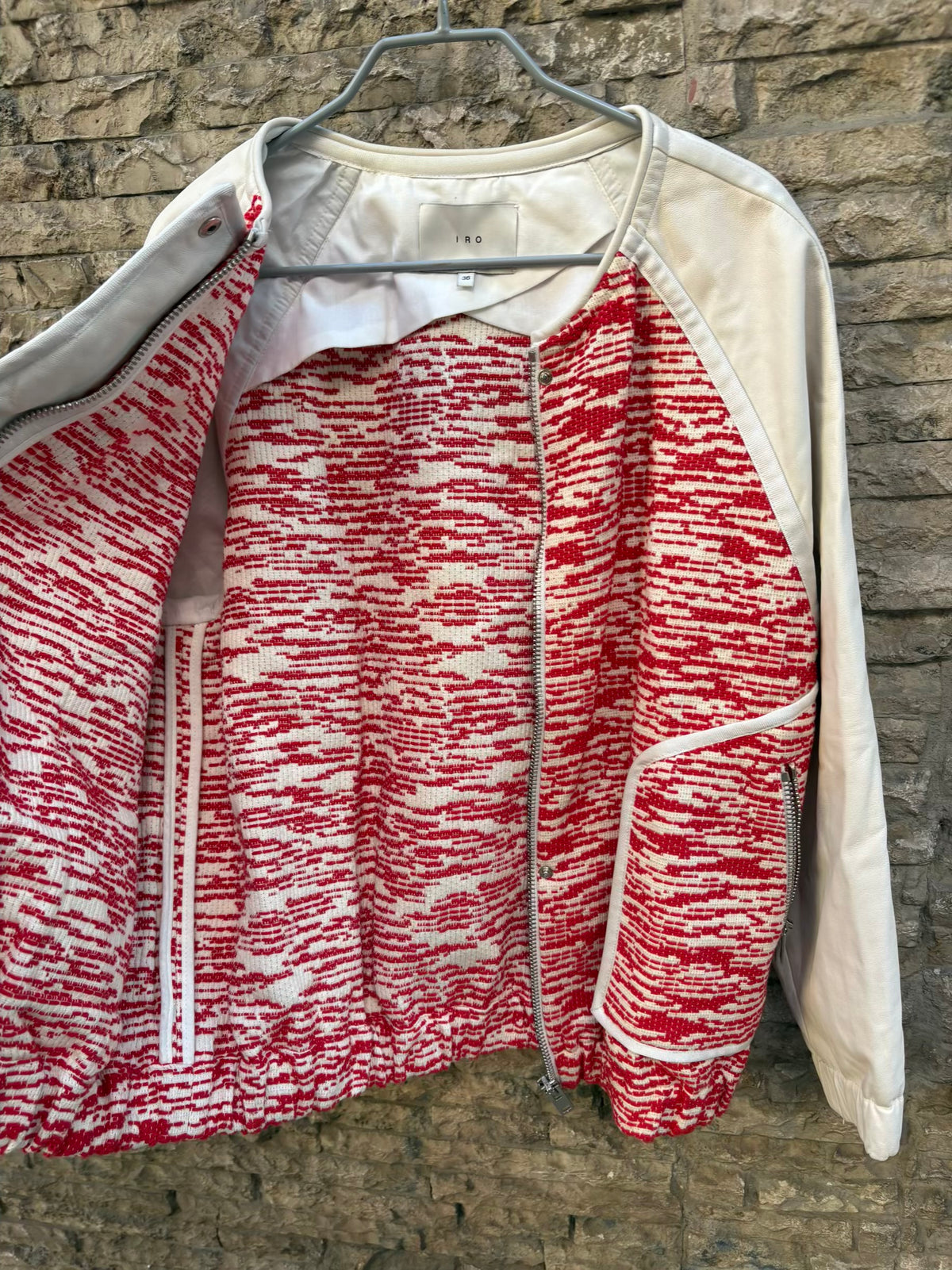 IRO. Chaqueta bicolor con peil