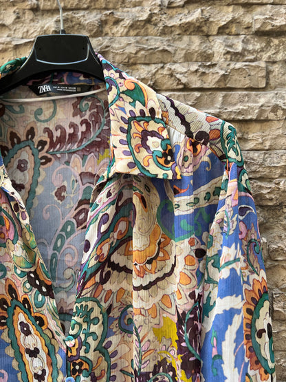 ZARA. Tm flower print blouse