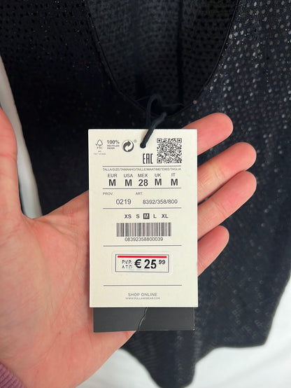 PULL&BEAR. Vestido negro ajustado espalda al aire. T M