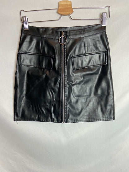 SHEIN. Faux Leather Skirt TS