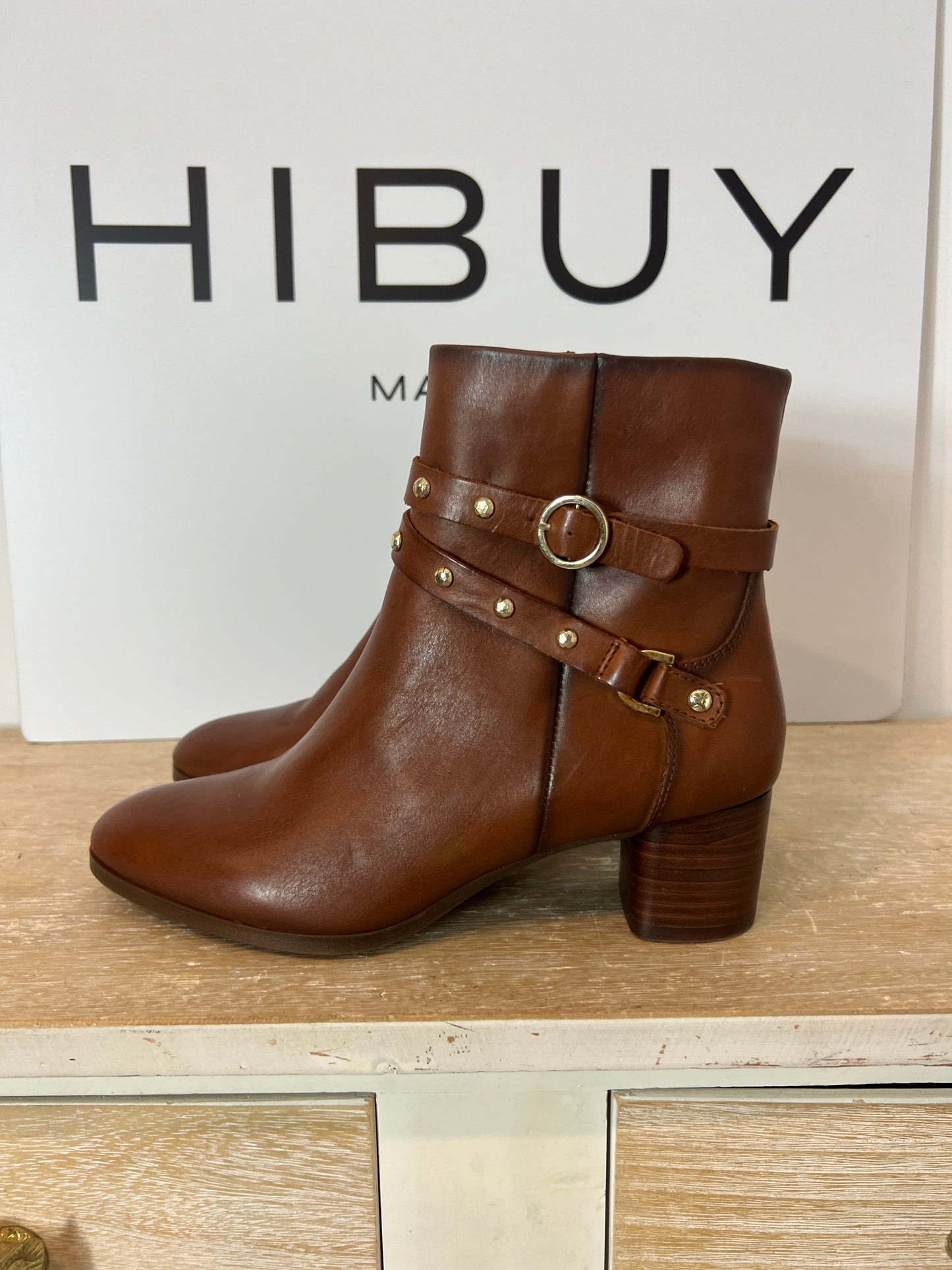 PIKOLINO. Camel studded ankle boots, size 38