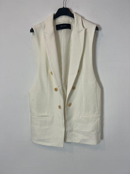 ZARA. Flowing white vest Tm