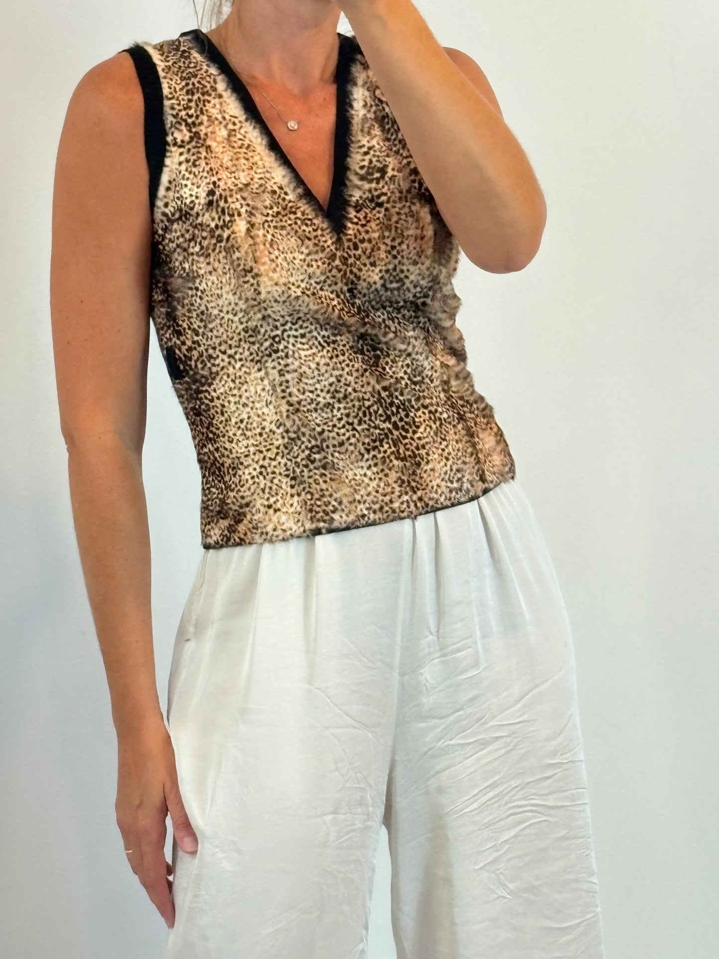 SPORTMAX. Top pelo natural y seda. T 42 (M)