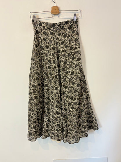 MASSCOB. Falda larga estampada