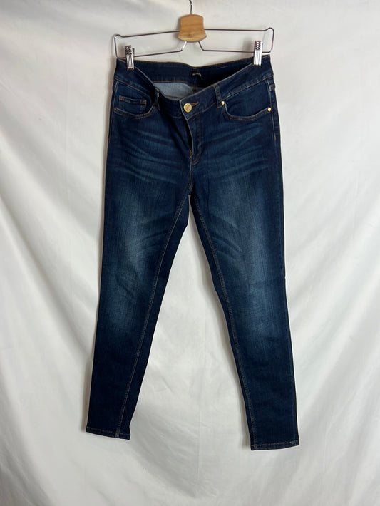 MASSIMO DUTTI. Denim pitillo elastico oscuro. T 40