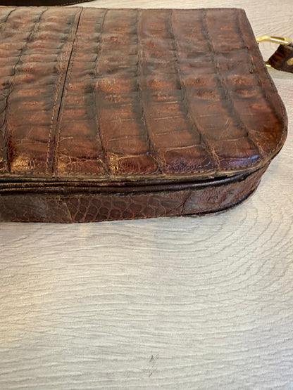 OTRAS. Bolso piel vintage cocodrilo