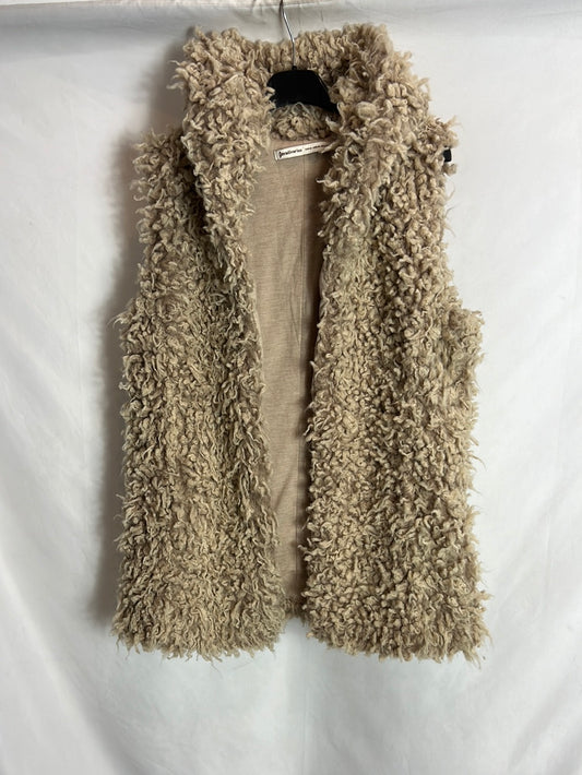 STRADIVARIUS. Chaleco beige borrego T.m